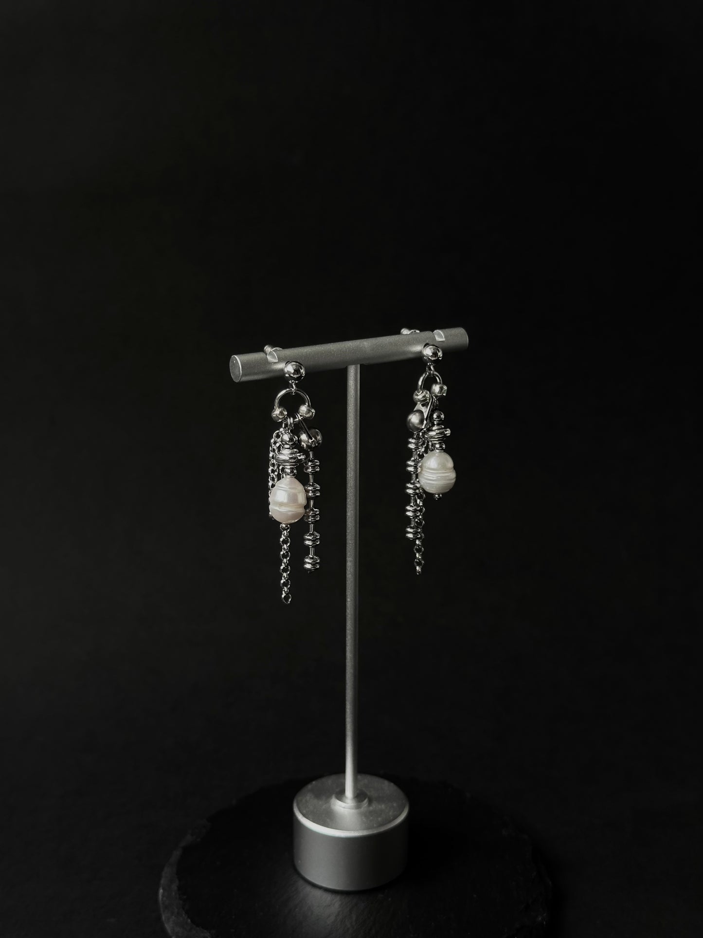 Earrings E-01