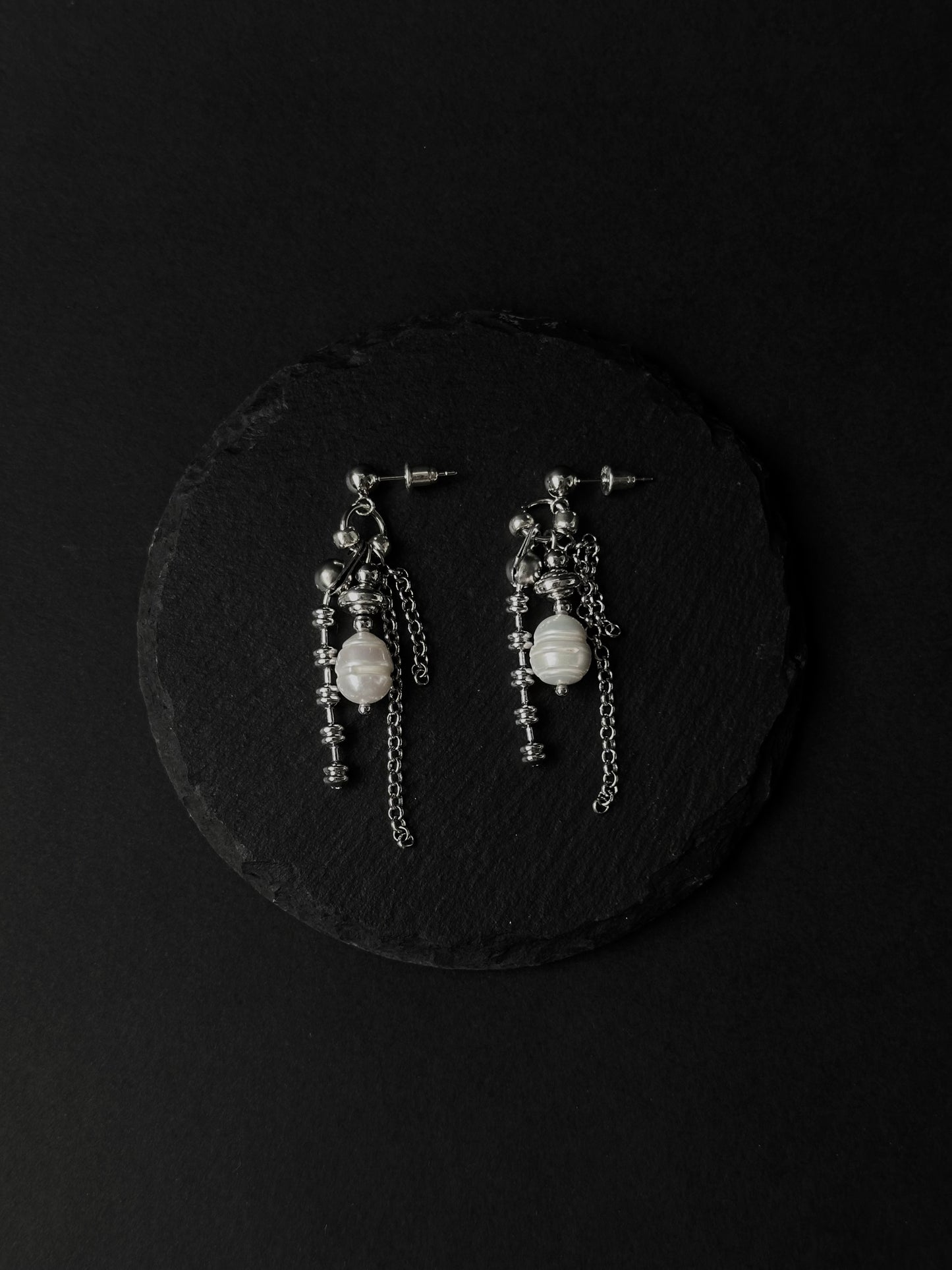 Earrings E-01
