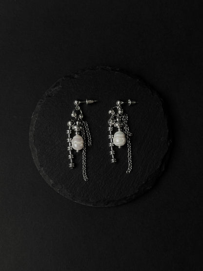 Earrings E-01