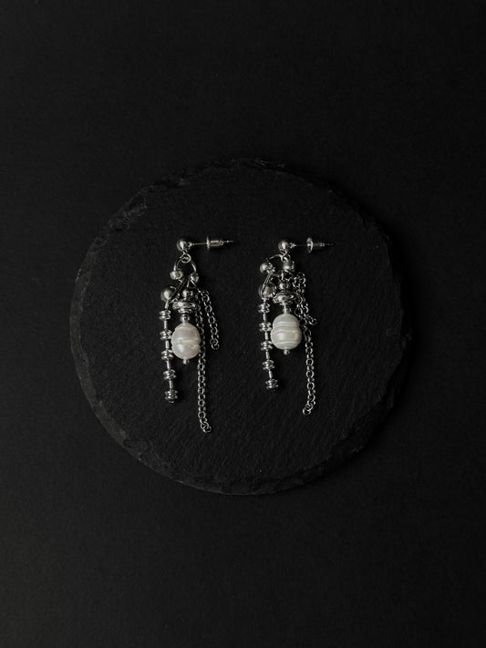 Earrings E-01