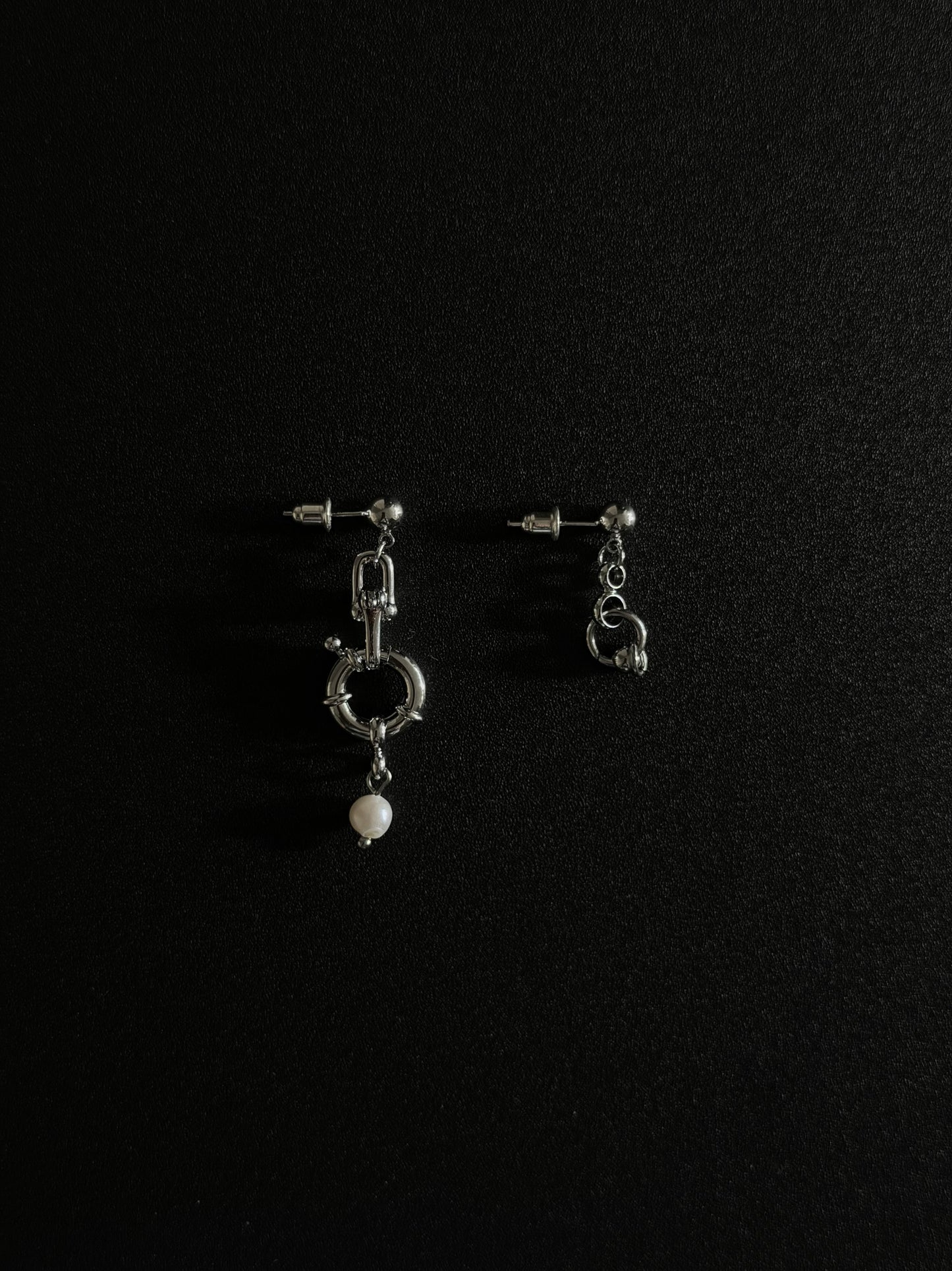 Earrings E-07