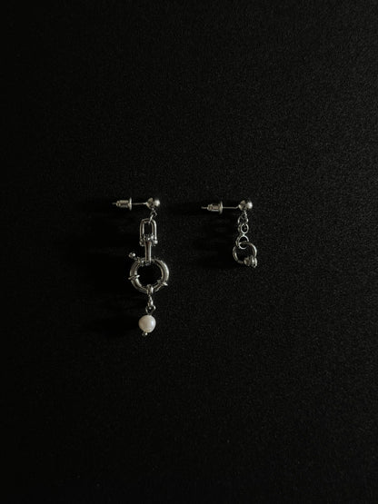Earrings E-07